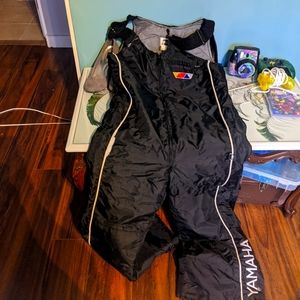 3/$30 yamaha Small snowpants